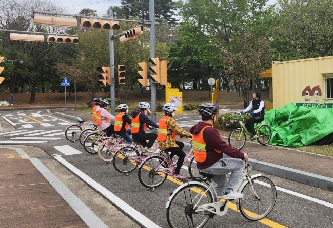 과천시, 찾아가는 자전거 안전교육 실시