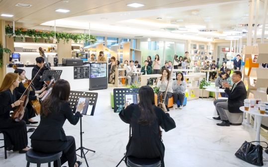 영쳄버 오케스트라, 칠곡군청서 현악5중주 공연