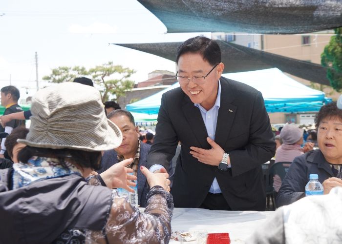 양주시 백석읍, 읍민 1,500여명과 ‘제22회 효도 경로잔치’개최