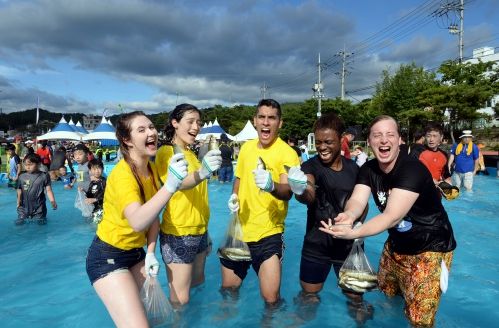 경북 여름 축제 매력에 흠뻑 빠져보자!