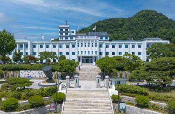 강원 평창의 시원한 여름 속, ‘아리바우길 멍때리기 대회 성료’