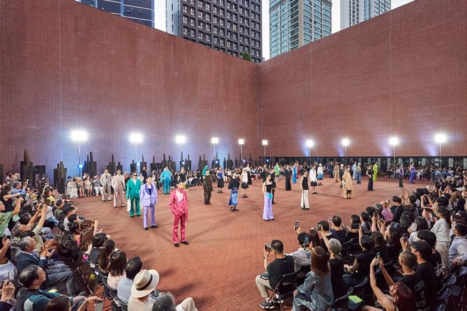 2025 S/S 서울패션위크 현장(오프쇼-카루소)