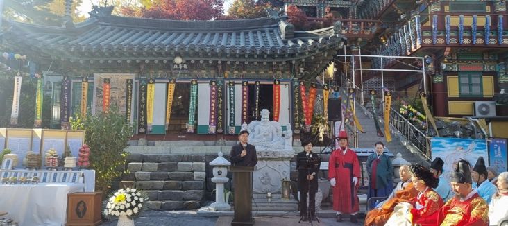 현근택 수원시 제2부시장이 인사말을 하고 있다.