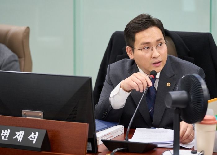 경기도의회 교육행정위원회 변재석 의원(더민주, 고양1)