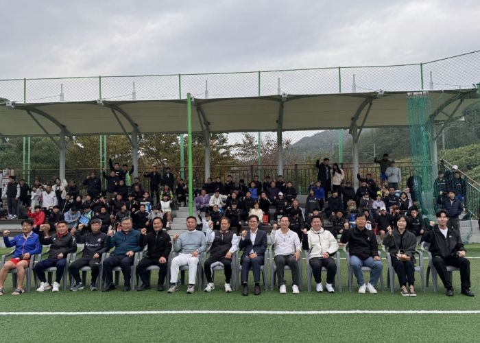 축구를 향한 뜨거운 열정…남양주시, ‘제5회 호평평내행정복지센터장기 축구대회’ 성료