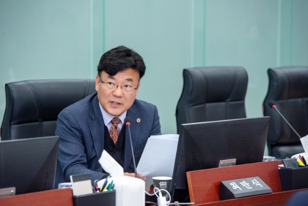 최만식 경기도의원(더불어민주당, 성남2)