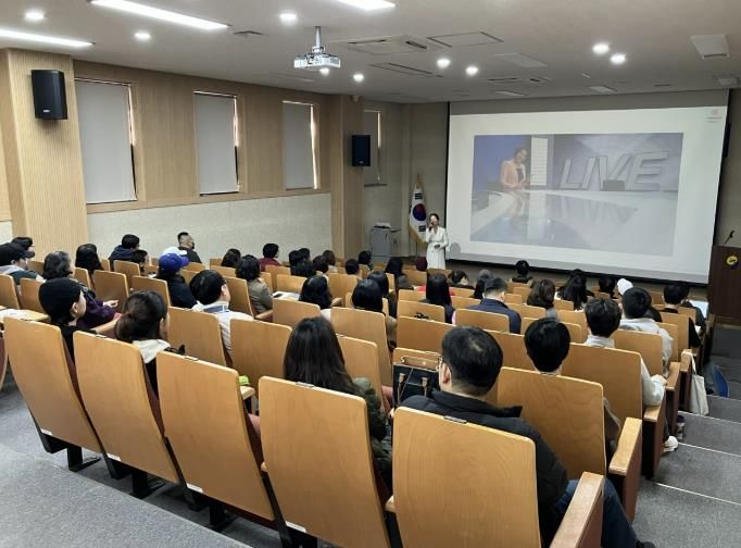 '말의 힘'에 매료된 연천! 11월 다달이 인문학 성료