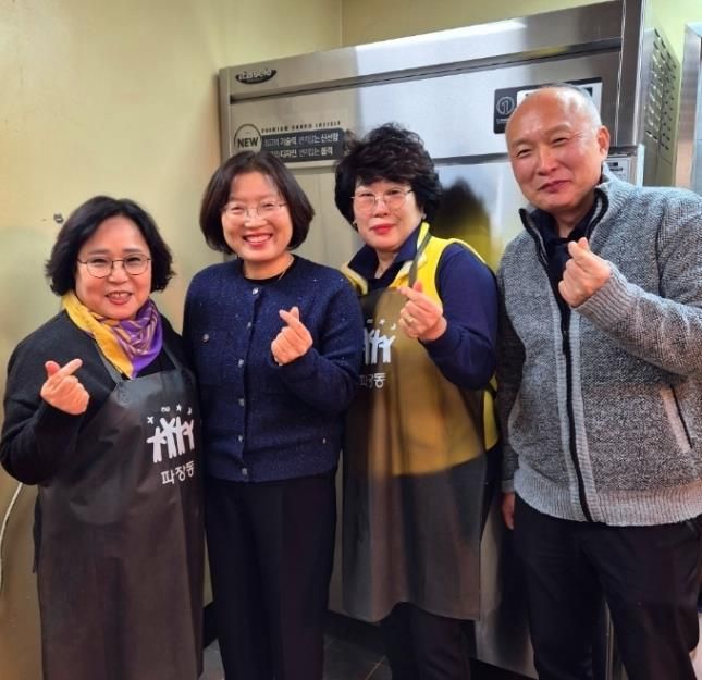 수원시 장안구 파장동 새마을부녀회, 익명의 기부로 냉장고 교체