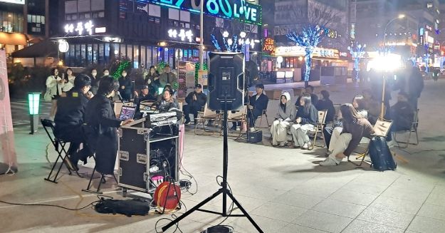 들이대는 라디오