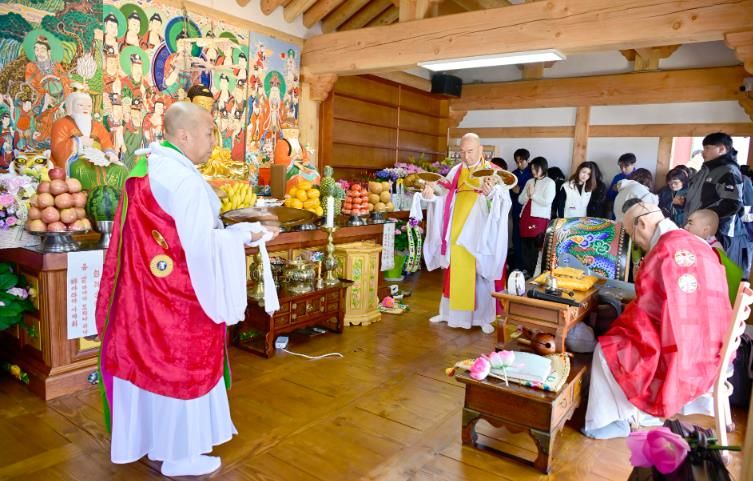 순창 일광사 산신각 불상 점안식 및 낙성 법회 봉행