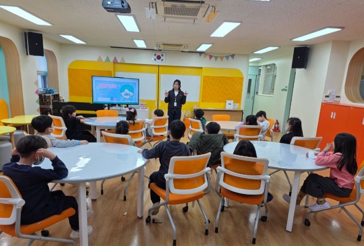 찾아가는 학교 구강보건사업